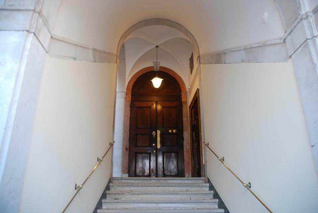 Hotel Le Mansarde Deluxe Venecia Exterior foto
